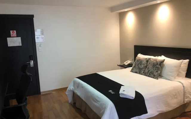 Sabet Hotel