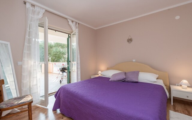 Exquisite Apartment in Kožino With Terrace