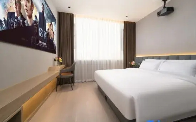 Meisite Hotel (Shenzhen Pingshan Railway Station Liuhe Subway Station)