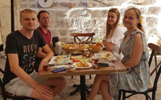 Cronos Cappadocia Cave Hotel