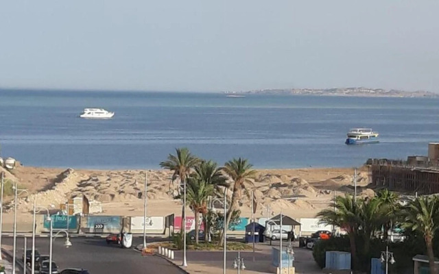 Ocean View 1-bed Apartment Aldau Height Long&short