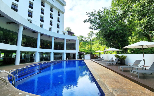 The Palace Hotel Kota Kinabalu