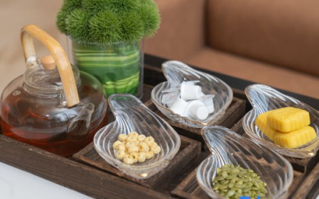 MEHOOD LESTIE Hotel (Qingdao Vientiane City, May Fourth Square) – Meal – Qingdao