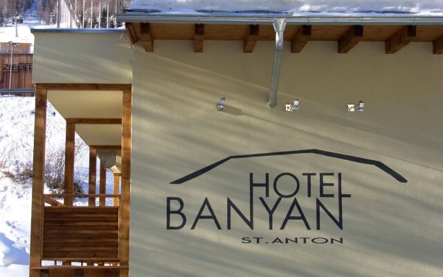 Banyan Hotel