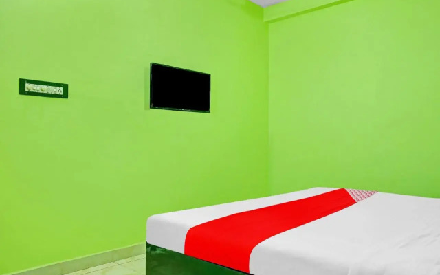 Oyo Flagship 806669 Hotel Kadambari