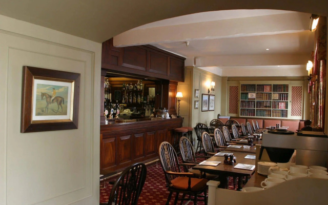 Burt's Hotel