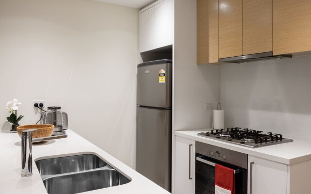 Roomerang at Prima Tower 51