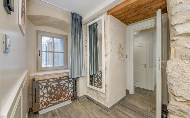 Mint Luxury Rooms