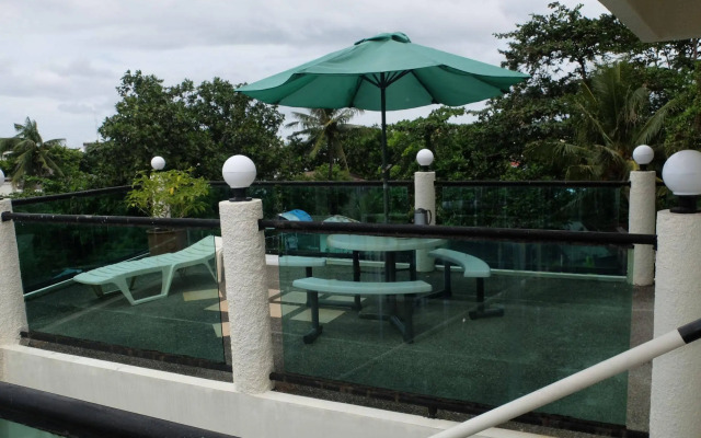 Turtle Inn Resort