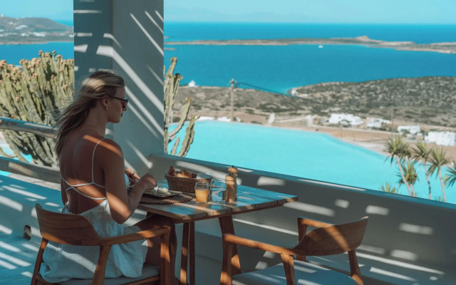 Mythic Paros