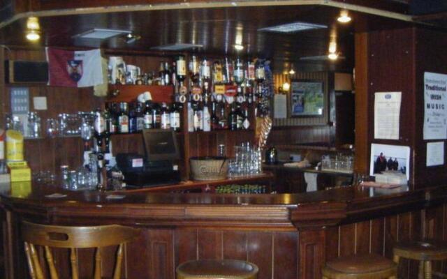 Mountshannon Hotel