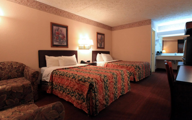 Americas Best Value Inn North Capital