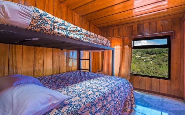 Que Tuanis Hostel Monteverde