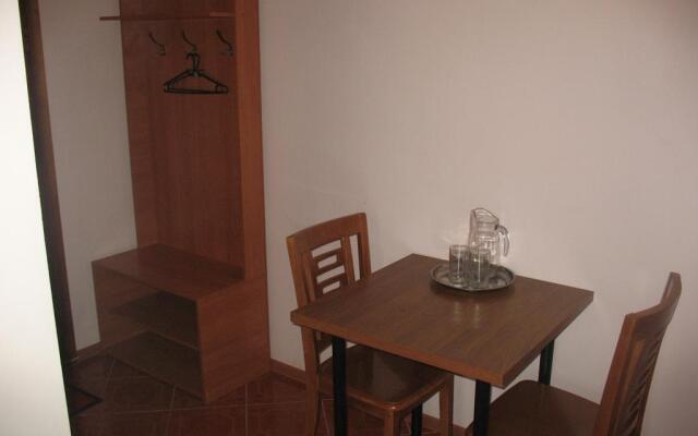 Отель Наран