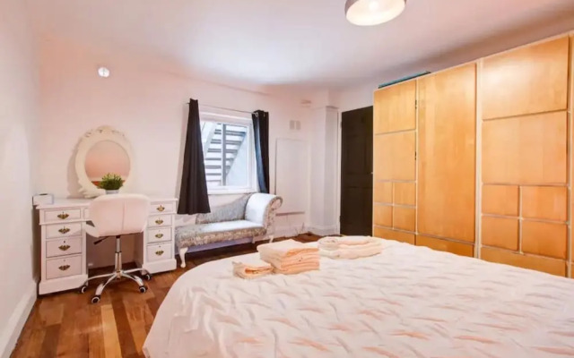 Beautiful Oasis 1 bed Sleeps 3