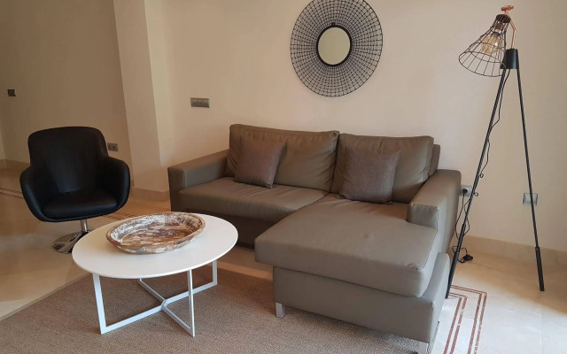 Aloha Hill Club Golf & Spa Apartments