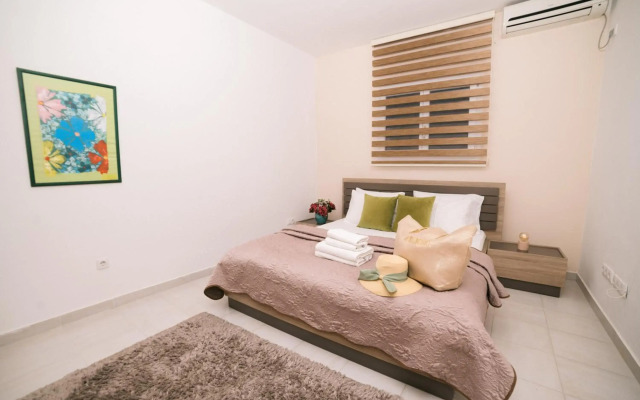 Apartments Lungo Mare