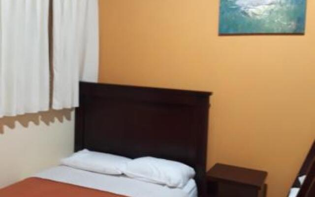 Salamandra's Suites & Hotel
