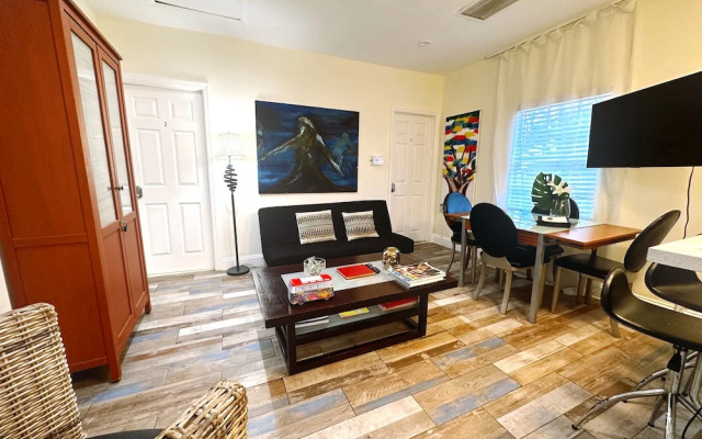 Miami Vacations 3 bedrooms with parking