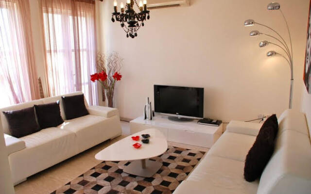 3 Br Junior Villa Viklari - Aph 3558