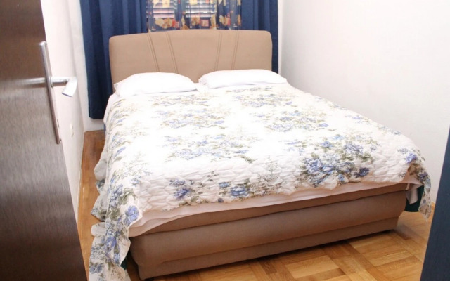 Apartments Tomic