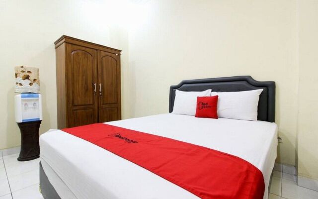 RedDoorz @ Condong Catur 2