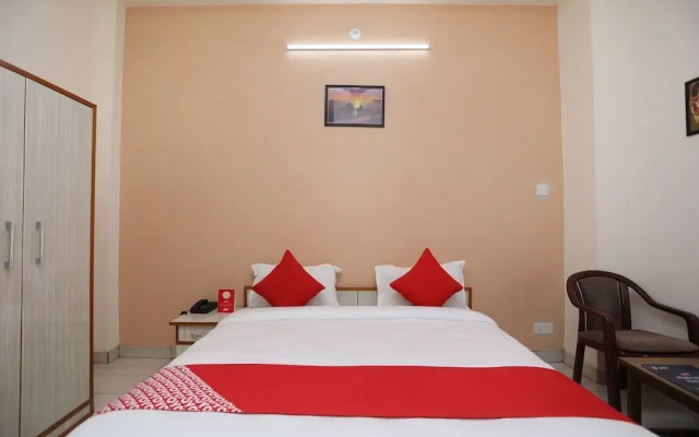 Shree Ram Palace By OYO Rooms