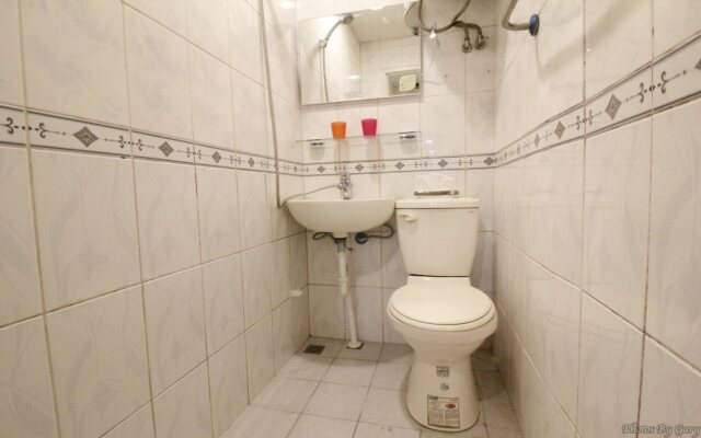 Fengjia Box Hostel - 2