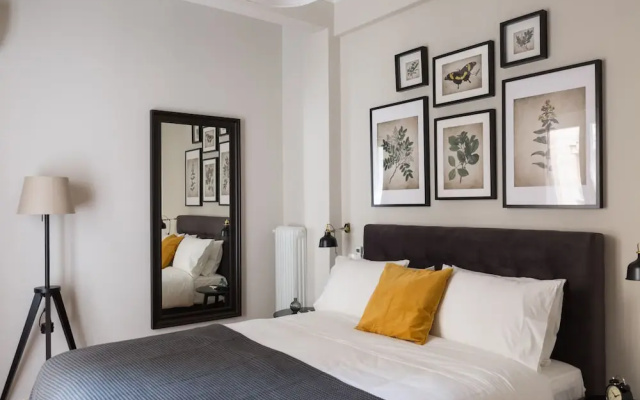 UPSTREET Chic Flat in the Heart of Athens