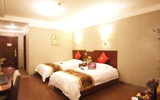 She and He Service Apartment