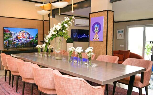 Ambiance Boutique Art Hotel Karachi