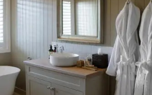 Verandah House Country Estate