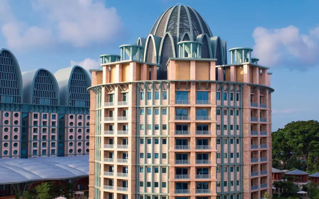 Resorts World Sentosa - Crockfords Tower
