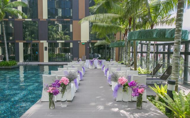 Crowne Plaza Changi Airport by IHG