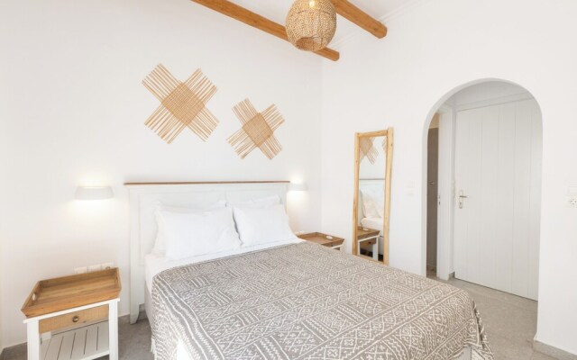 Parosquare Central Suites