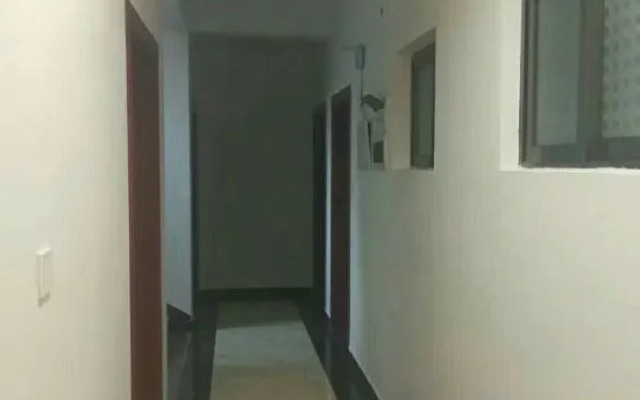 Jiangling No.1 Jinglou Hostel