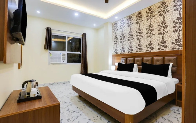 Super Townhouse Ghunghrani Street Godowlia