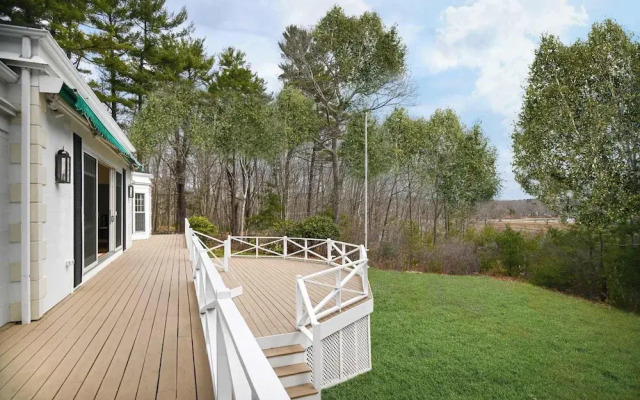 Harbor View + Playhouse - Close to Harbor, York River