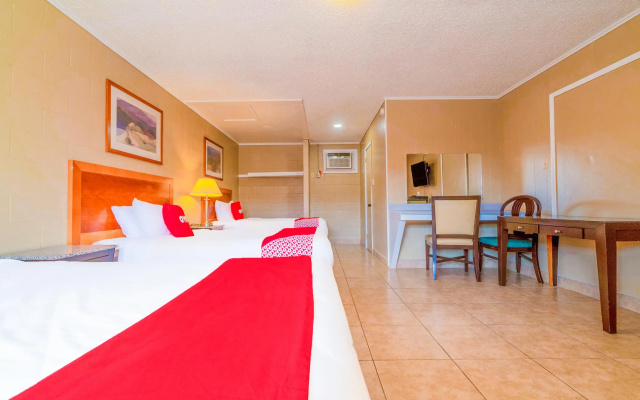 OYO Hotel Beeville -US 181