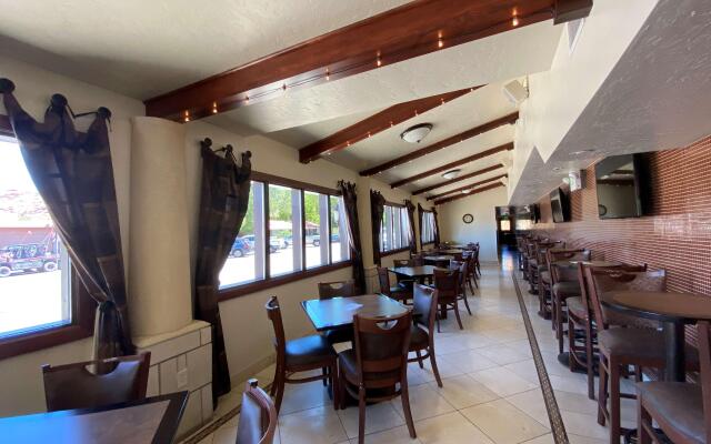 Best Western Plus Greenwell Inn