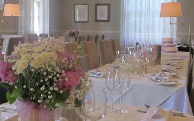 Peak Weavers Rooms & Restaurant