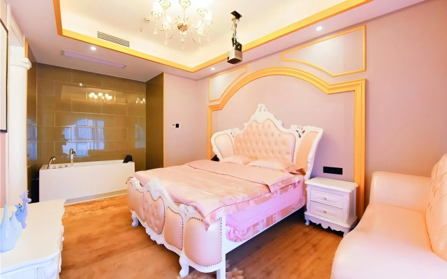 VX Wuxi Jiangyin High-tech Zone Panlongshan Park Hotel