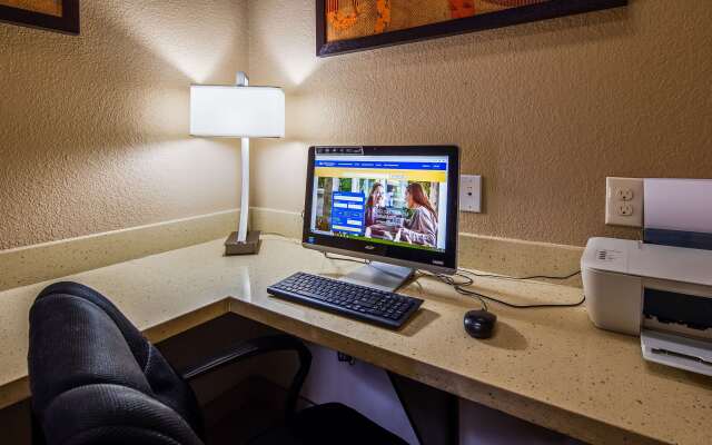 Best Western Executive Inn El Campo