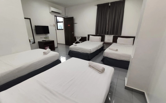 T Hotel Tandop