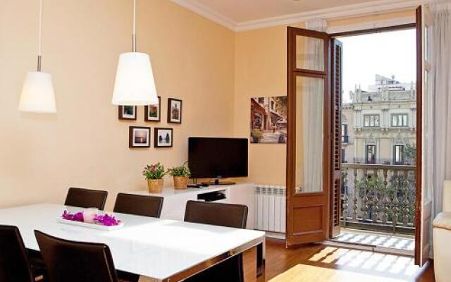 Apartment Gran Via / Balmes Barcelona