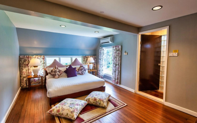 Sutera Sanctuary Lodges at Poring Hot Springs