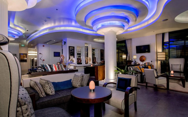 Wave Hotel Pattaya