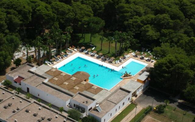 Villaggio Conca Specchiulla
