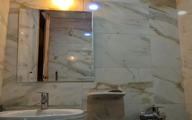 Royal Crown Hotel Alexandria