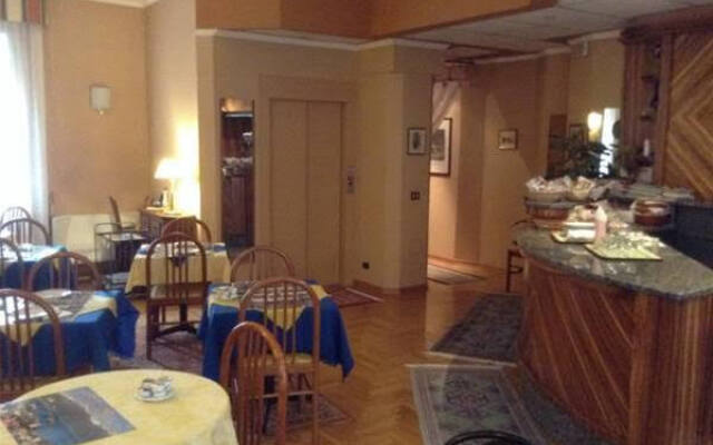 Hotel Saini